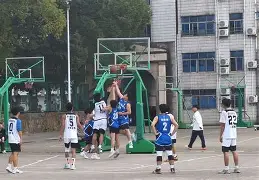 包含都灵队在比赛中展现出色控球能力的词条 包含都灵队在比赛中展现出色控球能力的词条